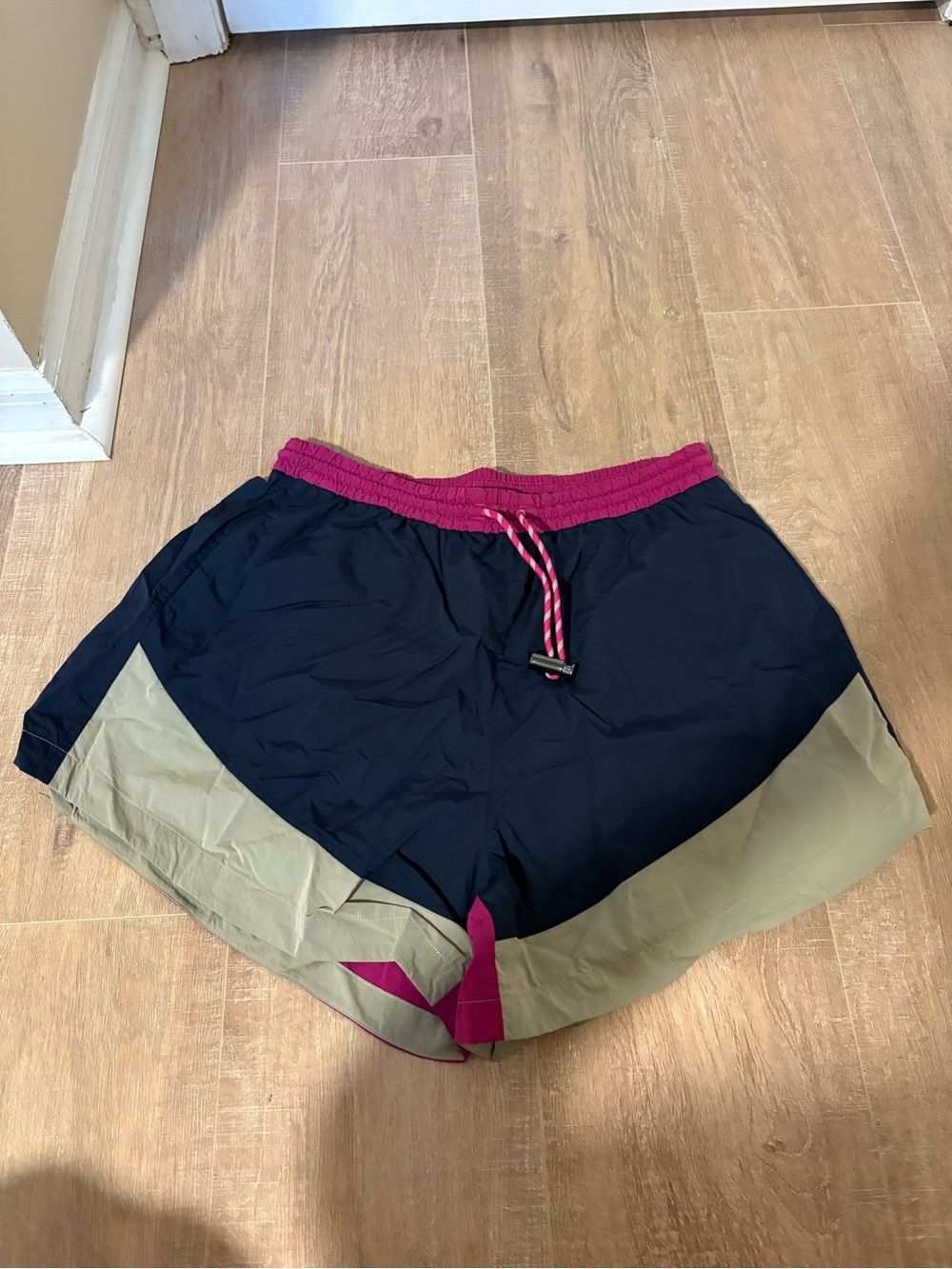 lululemon colorblock shorts